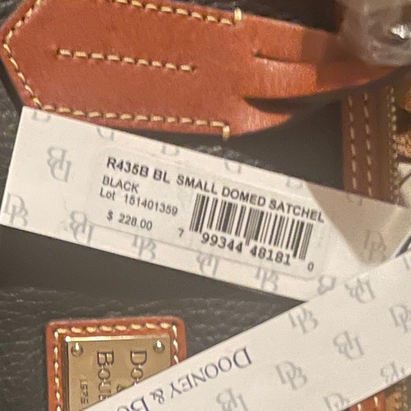 Dooney & Bourke Dome Satchel Leather Black *NWT - Picture 4 of 4